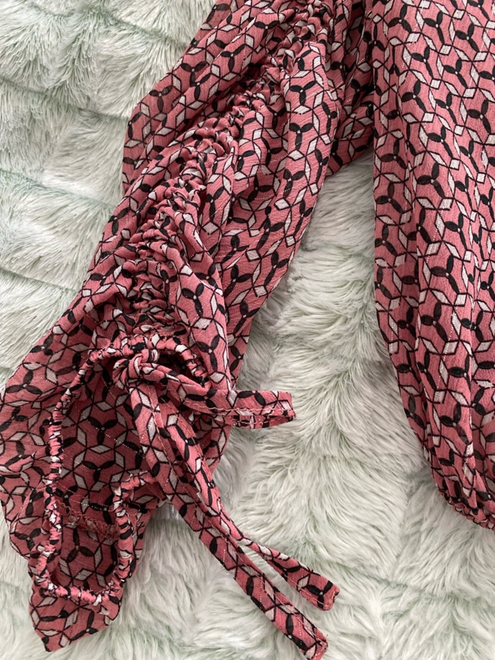Octavia Pink Geometric Print Long-Sleeve Blouse — Small - Picture 2 of 7